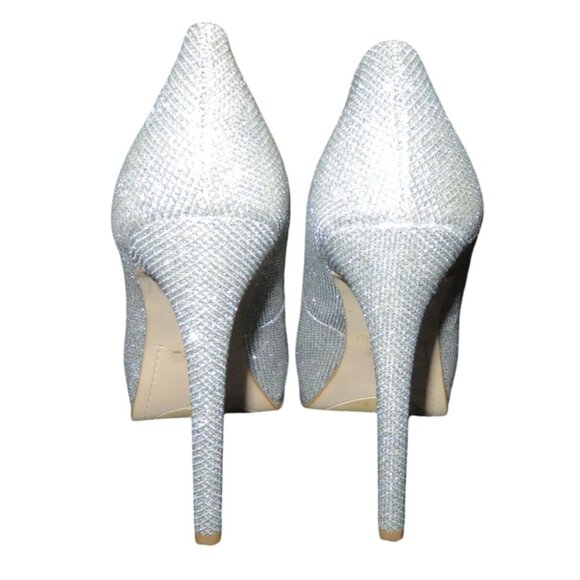 GUESS Honora 3 Metallic Silver Glitter Embellished Peep Toe Platform Pumps 10 - Picture 3 of 12